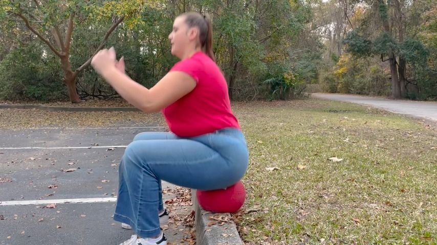 Riley Bouncing Ball seductivestudios
