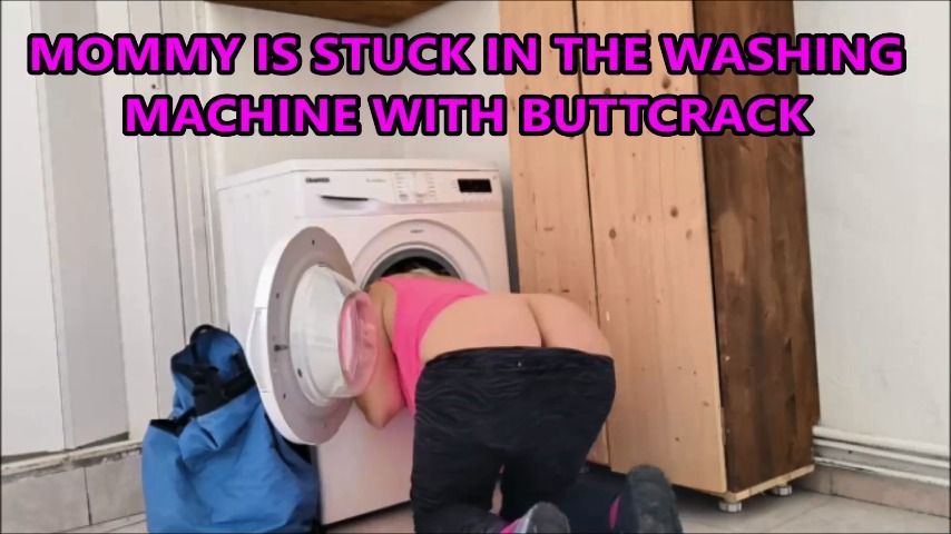 Butt crack mom stuck in washing machine LukipelaSexy