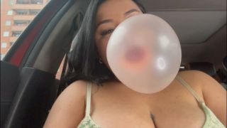 [1.30 GB] - gum bubbles in the car - Sweetly
