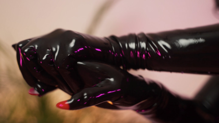 leaked Goddess sweat after latex catsuit thumbnail