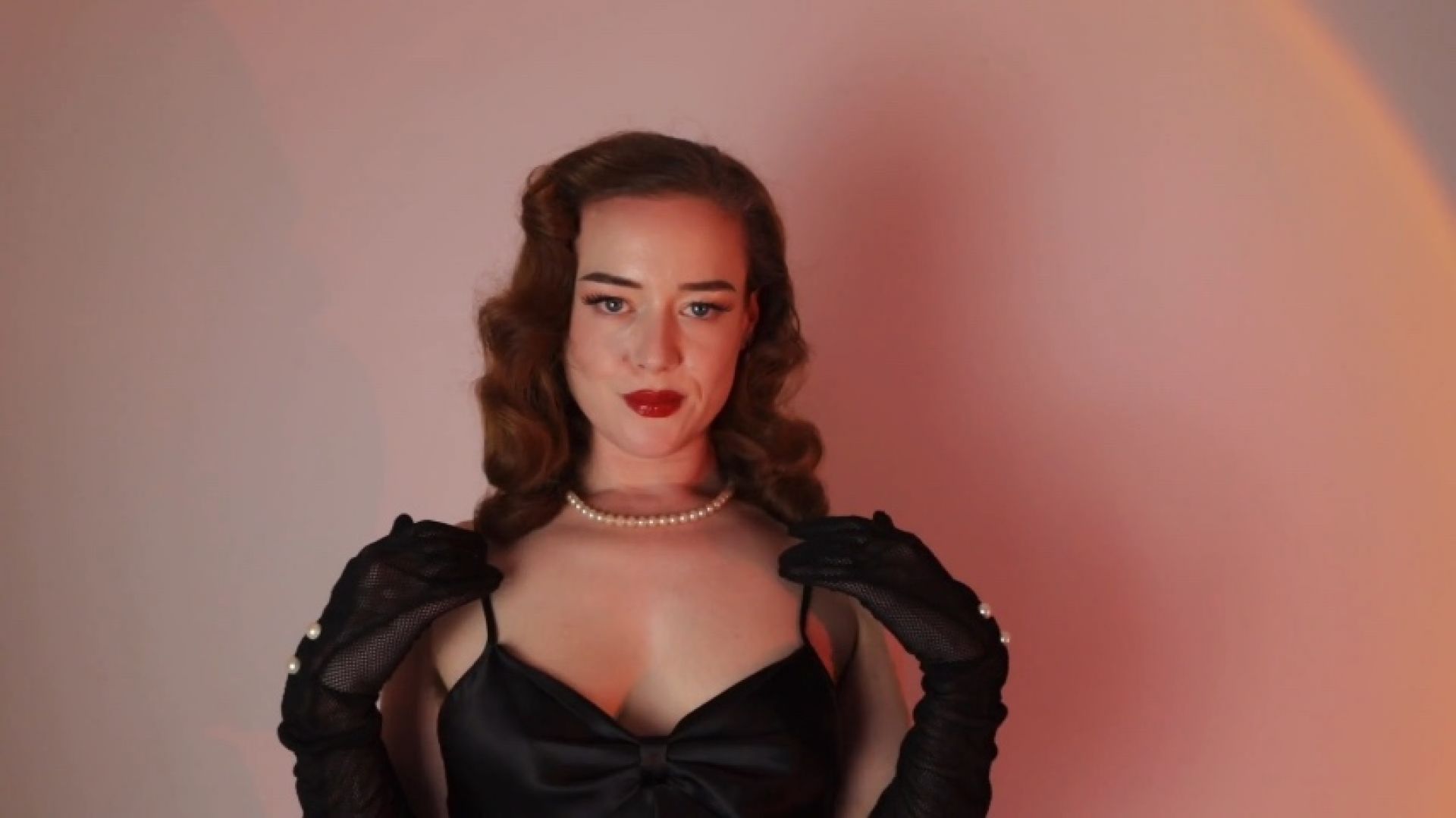 Rita Peach:Red Lipstick Oral Fixation JOI