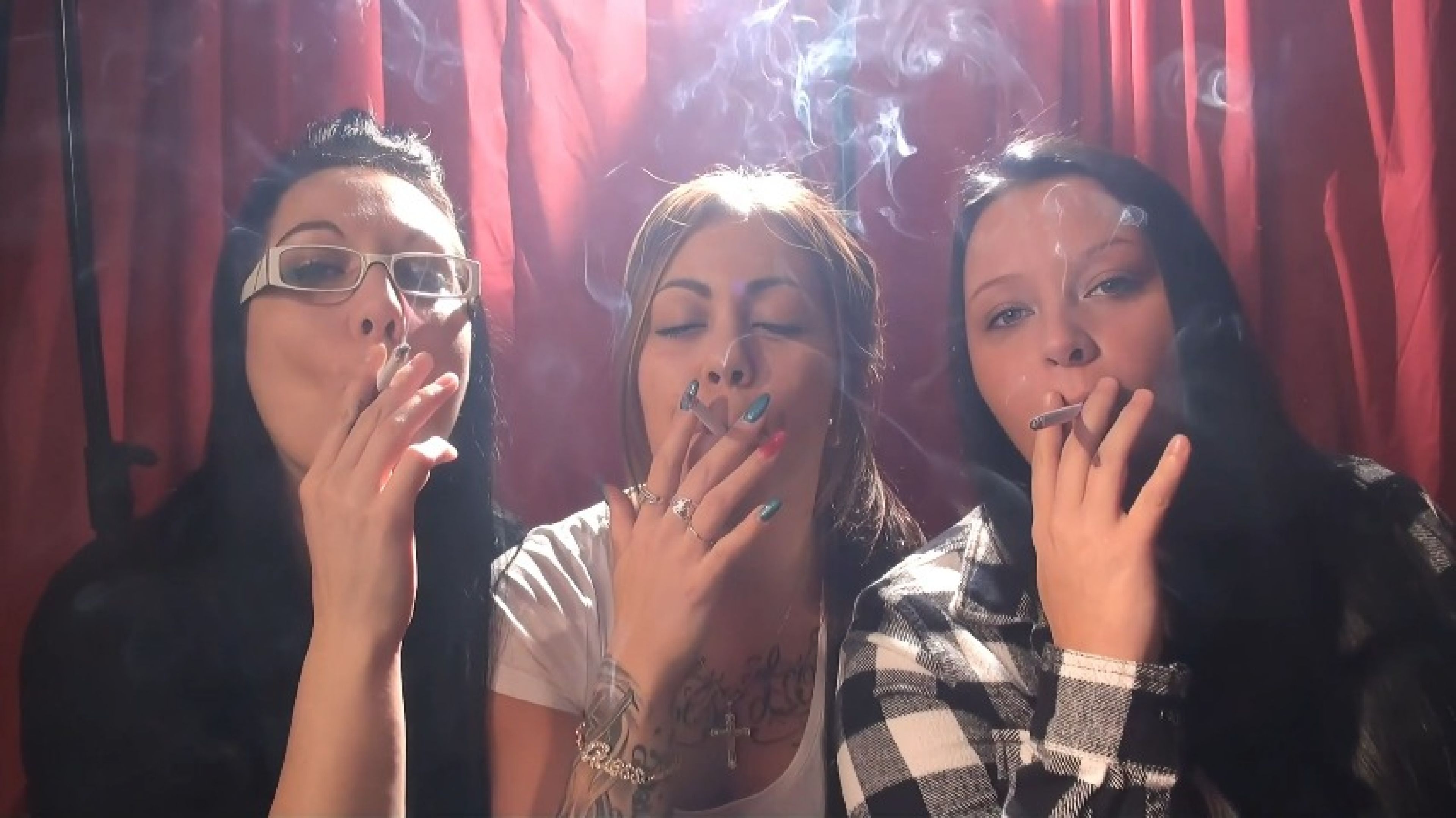 maddy66:trio relishing the smoke filling their lungs