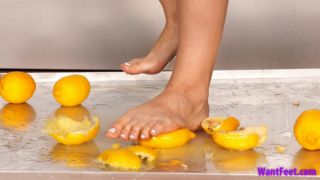 [241.67 MB] - Barefoot Lemon Squeeze HD - wantfeet