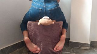 [491.45 MB] - Teddy Bear Butt Crush HD - wantfeet