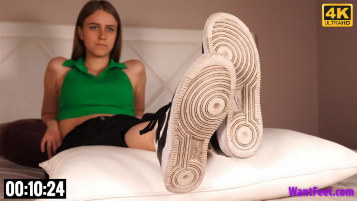 Iris Stinky Nike Sneakers 4K wantfeet