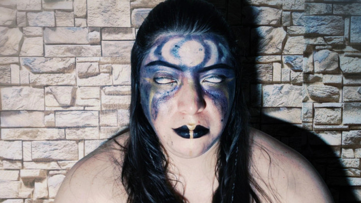 Alex_aria:Medieval witch eyes rolling