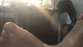 [313.82 MB] - giantess bloopers clips outtakes - MXDominCrushgoddess