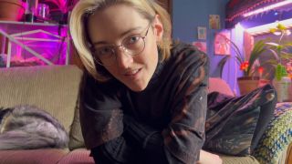 CallMeBabyBlue - Hot friend doms you pt.3 - ManyVids