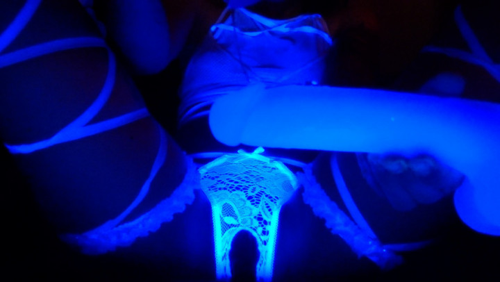 Blacklight Porn