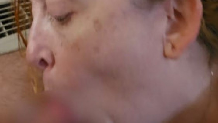 hullochicky:Sucking You Off