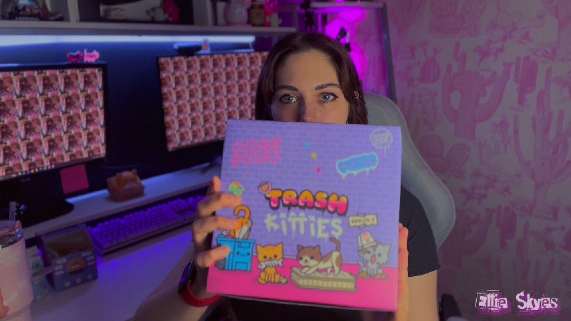 Ellie Skyes:Kitty Figure Mystery Unboxing