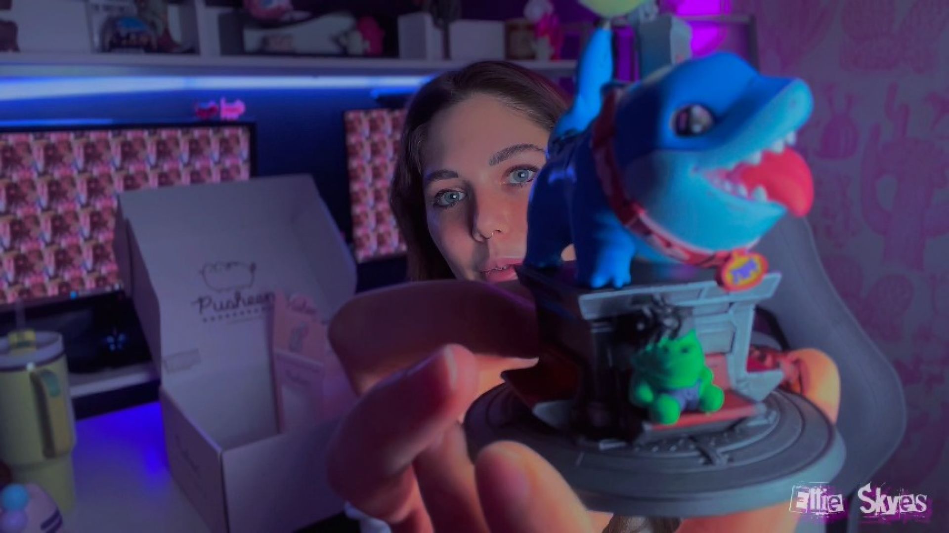 Ellie Skyes:Pusheen 15th Anniversary Unboxing ft. Jeff The Landshark