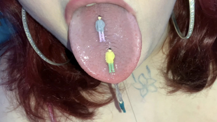 Lillilahh - Hungry GIANTESS vore - ManyVids