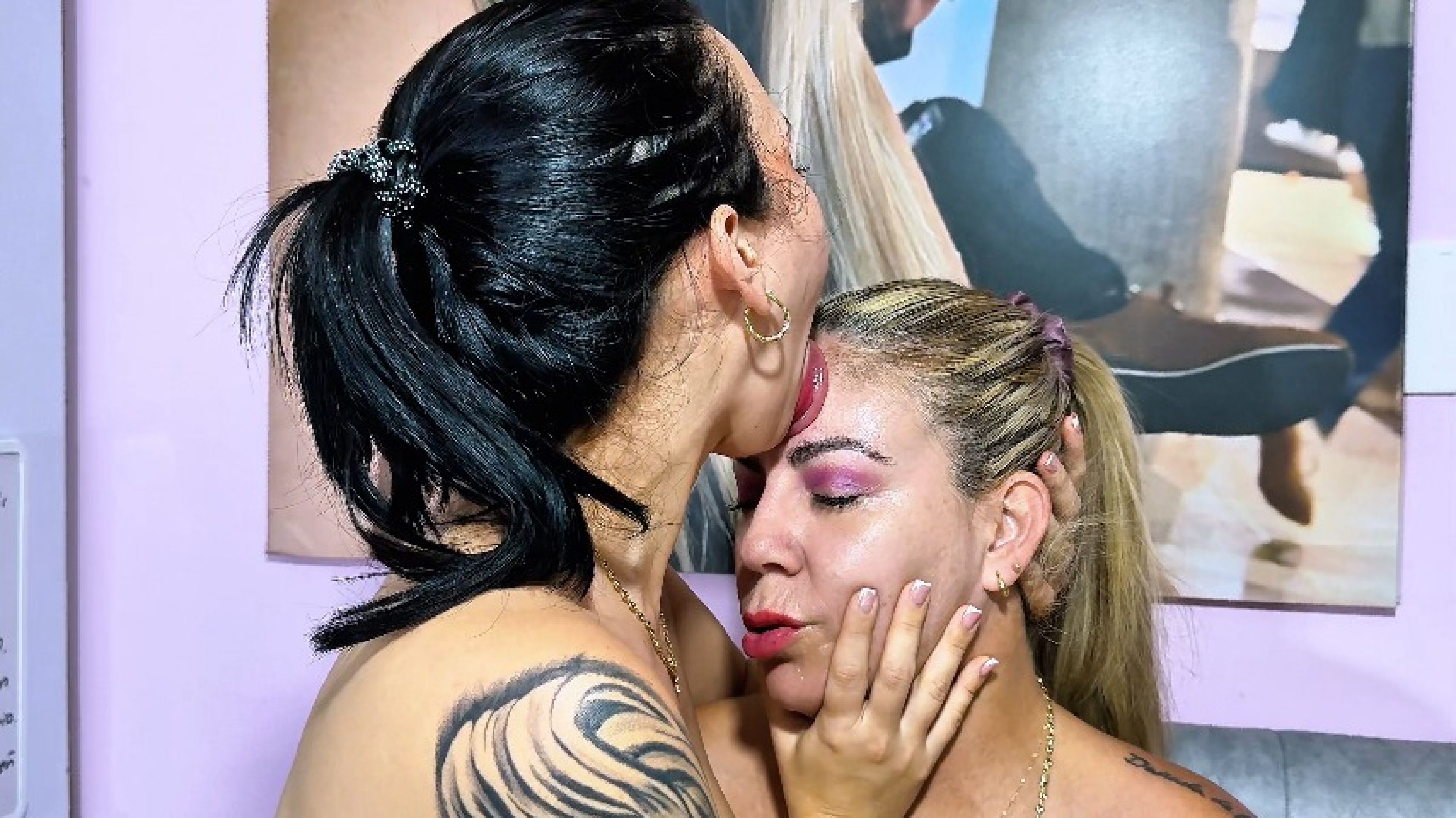 EvelynDavila:Stepdaughter please lick my face