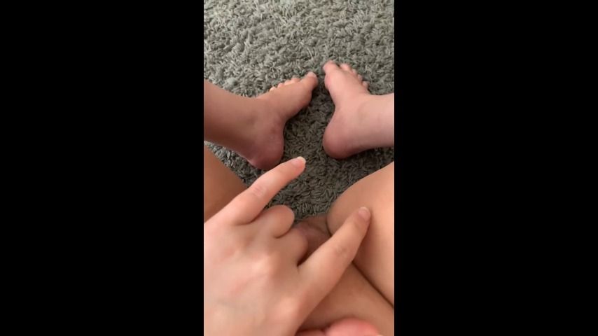 FORESKIN SMELL FETISH PUSSY PLAY CHAT BUSTY BBW AUTUMN