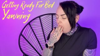 [477.63 MB] - Getting Ready For Bed Yawning Fetish - MistressVali