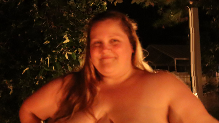 Skinny Dipping Chunky Dunking Fun_Fetish