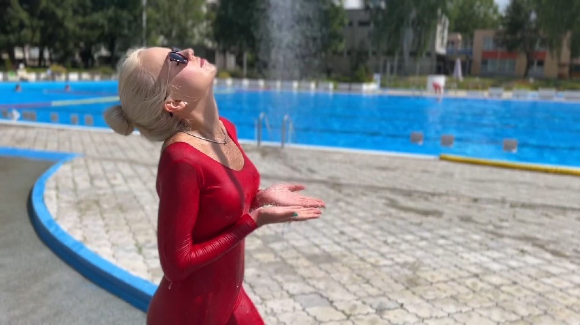 leaked Wet spandex suit and outdoor shower thumbnail