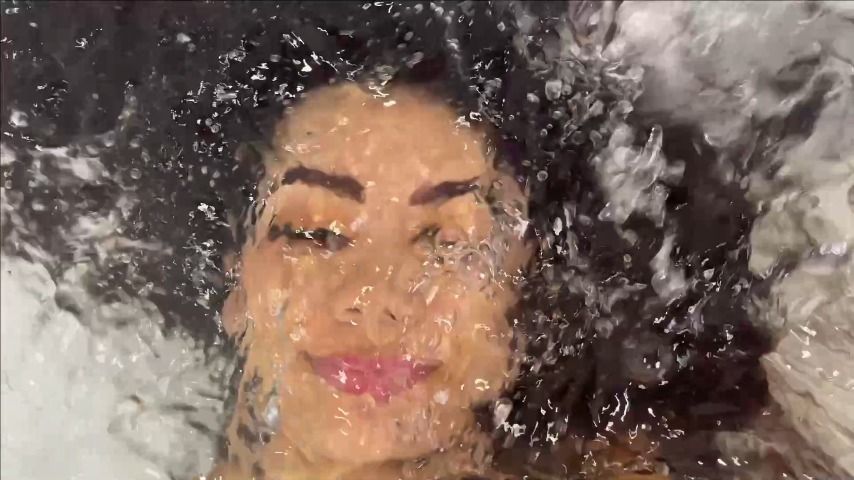 SharonTowers - UnderWater Fetish - ManyVids