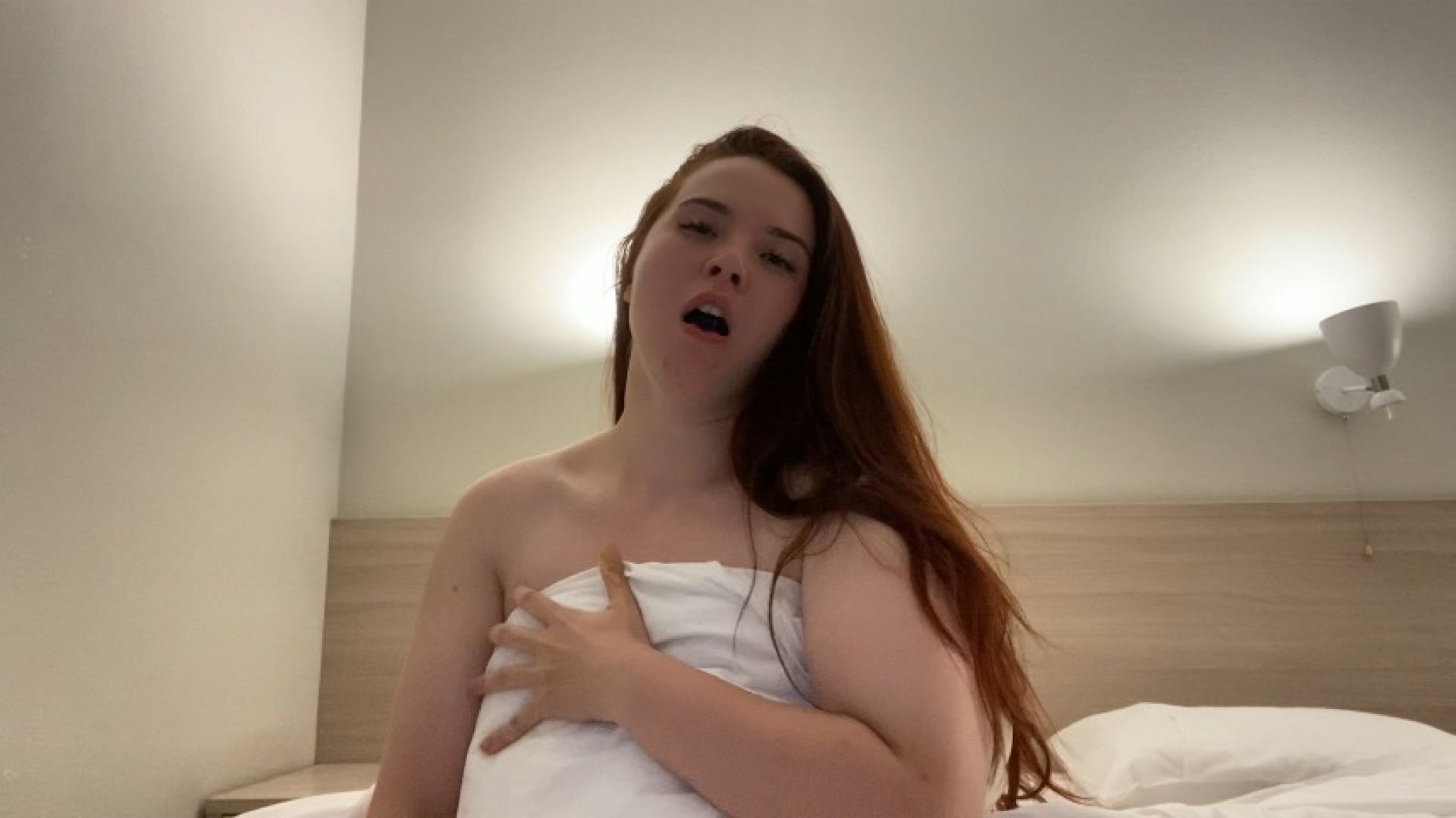 Rebecca Noir:sweet morning yawning