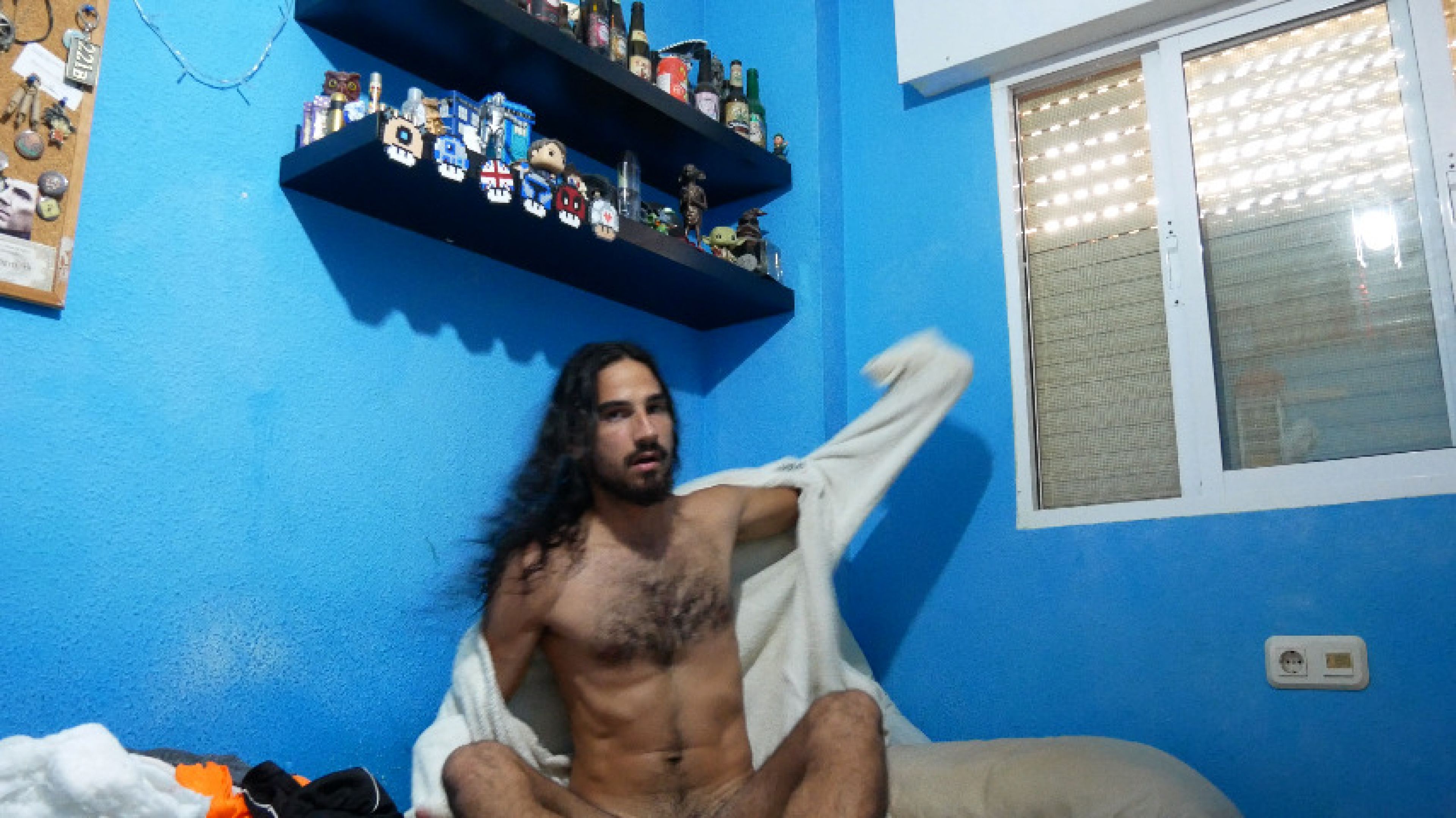 Jack_shark:do you like my bathdrobe