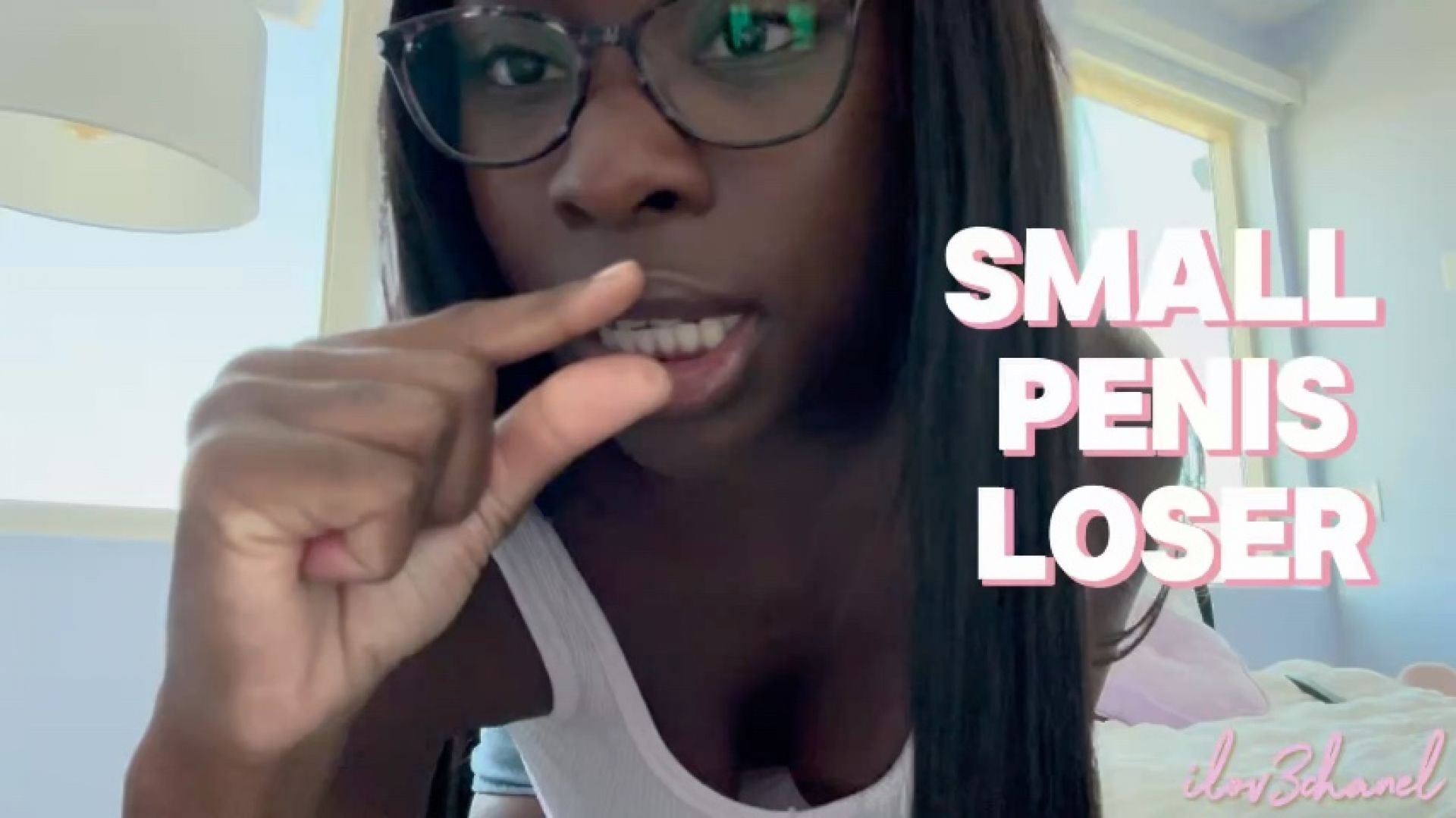 iLov3chanel:Small Penis Loser