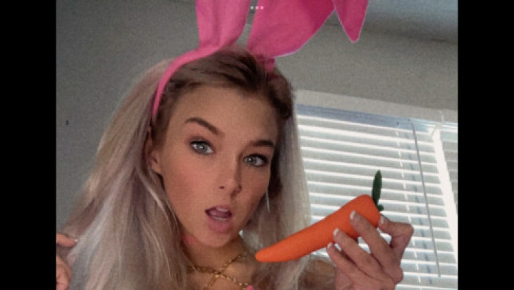 Blonde Bunny Cam