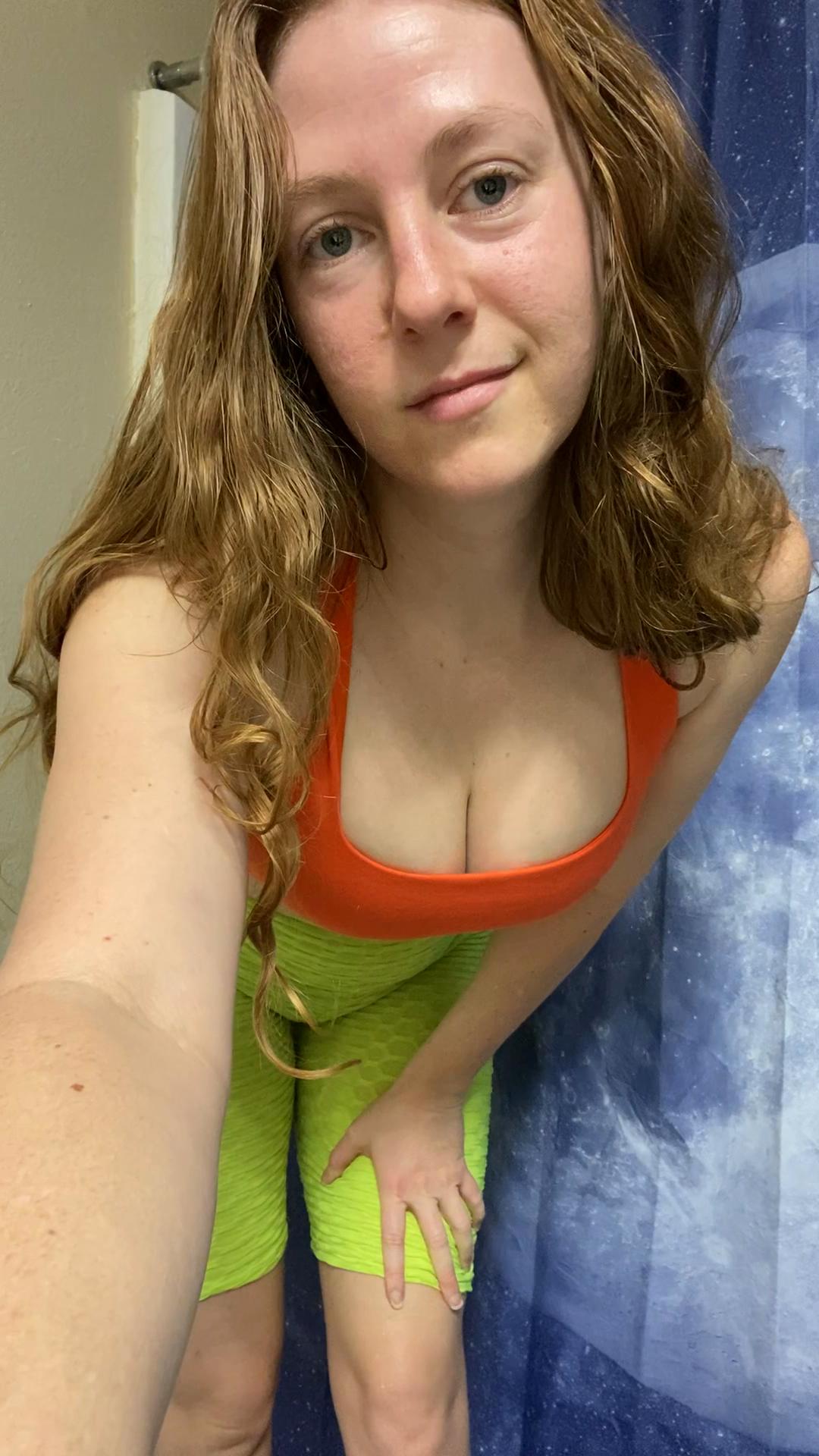 SerenaVRain:Sweaty after workout striptease