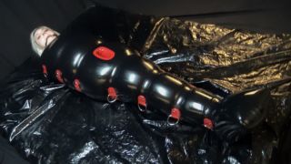 [1.80 GB] - Struggle in Latex Inflatable Bodybag - Vara_Laval
