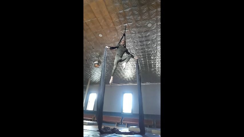 Iron Cross, Aerial Acrobatics Swoonicorn