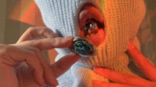 Ski mask girl's Profile - Porn vids, Pics & More | ManyVids