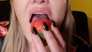 [146.19 MB] - ASMR sexy Domme eating food fetish - eden_rouge