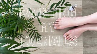 [443.01 MB] - Painting my toenails - Chloe_
