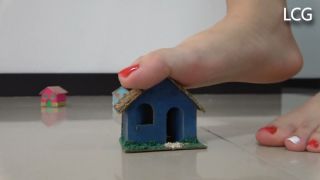 [296.79 MB] - Alison And Ana Proudly Destroy Houses - latingoddesses