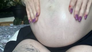 [575.22 MB] - Big Pregnant Belly Seductive Oil - Miss_Poison_Ivy