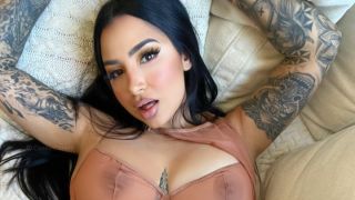 Playing with my creamy pussy AND SQUIRT cassiecurses