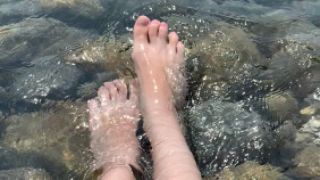Feet and toes in sea EvieKnight