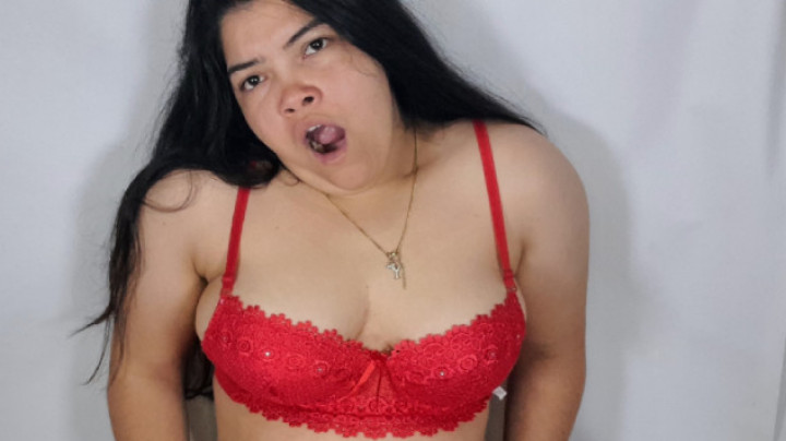 Fetish Jessie:Erotic sensual yawn