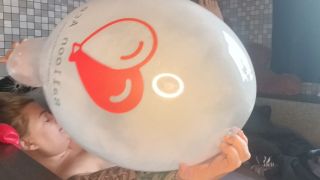 [1.79 GB] - Blow to  condom and play with balloon - QueenOfBalloons
