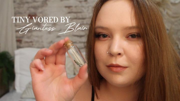 bendforblair:TINY VORED BY GIANTESS BLAIR