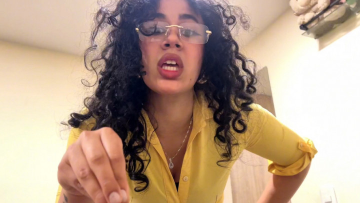 LATINVIBES:POVSOLOVER scissorhold to stepson 4 sniff my dirty pantyhose