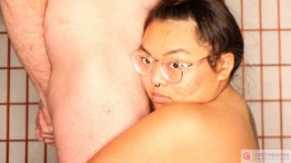 [2.56 GB] - Asian Kym Sucks and Rides BWC & Swallows - GirthquakeProduction