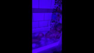 [1.17 GB] - Run a bath with me :P freee video - Thchic88