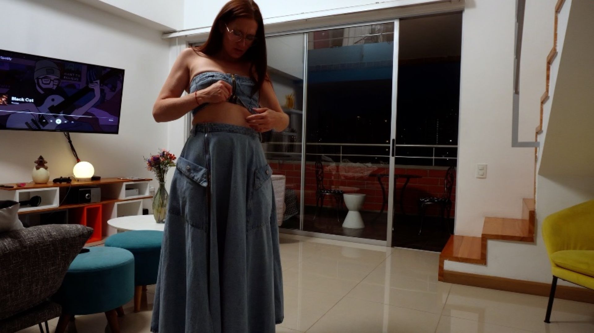 Rhi Connor:Simply Rhi