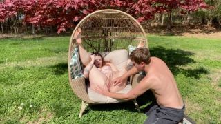 [1.02 GB] - outdoor squirt and blowjob session - Thickkandsweet