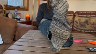 [2.16 GB] - Secretary Misty - 4k Foot Worship - mistywet