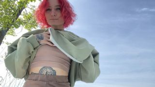 [255.34 MB] - showing naked body on the beach - kellywow