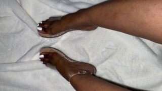 [401.27 MB] - see through sandals, see my toes - Findom Goddess Mari