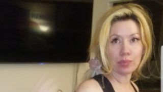 [250.61 MB] - Mommy Fucks a College Big Dick Raw - CierraLane