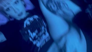 [355.14 MB] - fingering myself before bed - skeletonluvr